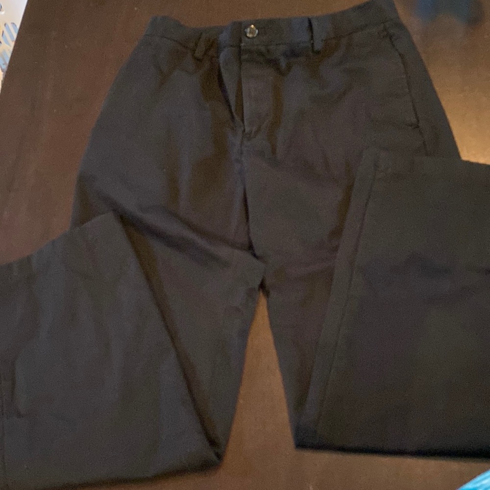 Van Heusen Classic-Fit Flat-Front 4 pocket Men’s Pants, Black, 32x32